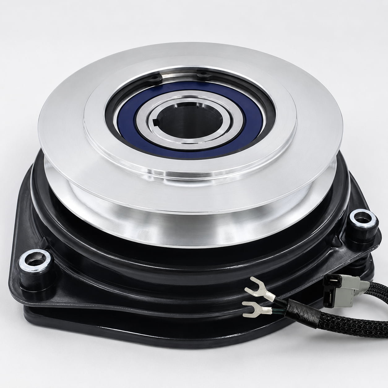 461660 electric PTO clutch for select Scag Tiger Cub, Tiger Cat and Wildcat mowers using Ogura GT3.5-MC07.