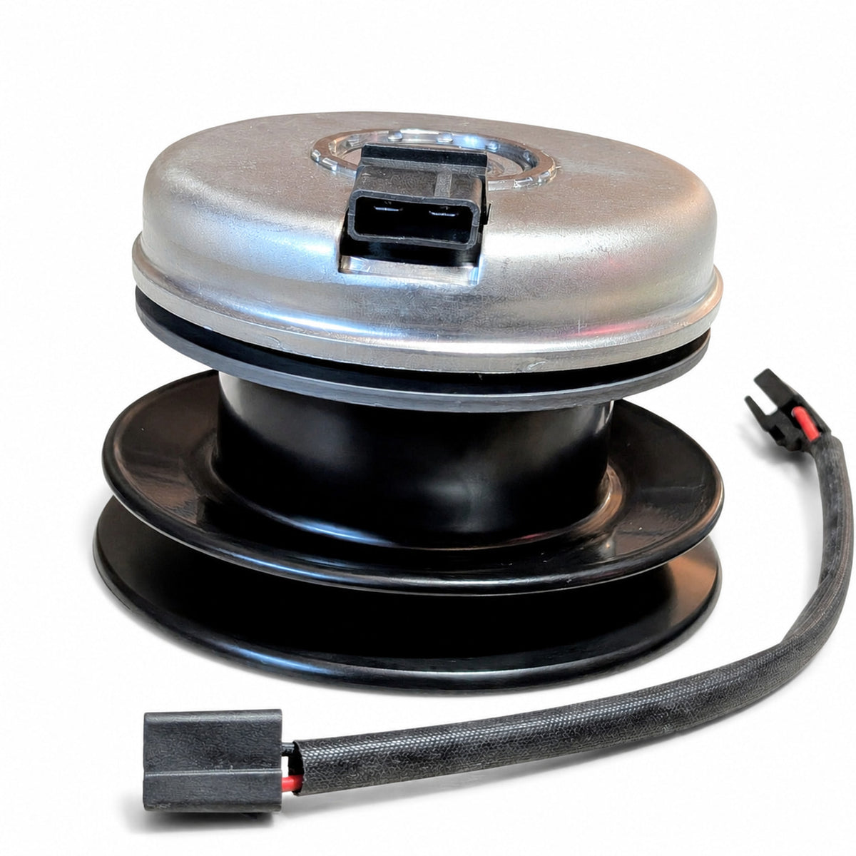 Side view of 917-05121 electric PTO clutch showing the 6-inch pulley, coil housing and flat side-by-side electrical plug